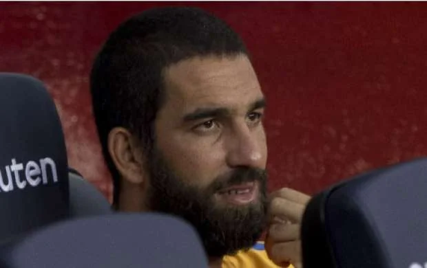 Arda Turan bu klubdan cavab gözləyir - İDDİA 