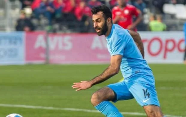 Daha bir futbolçu "Səbail" vidalaşdı 