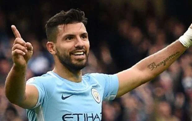 "Real" ilin transferini edir 