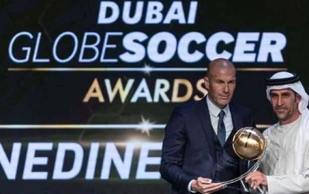 Ronaldo, Zidan və "Real" ən yaxşı oldu 