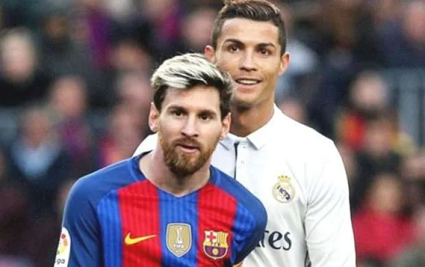 Ronaldodan şok açıqlama: "Tarixin ən yaxşısı Messidi, mükafatı qaytarıram" 