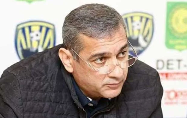 Yunis Hüseynov 8 futbolçunu “Kəpəz”dən kənarlaşdırdı 
