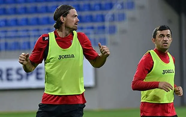 “Qəbələ” futbolçusunu Hollandiya klubuna satdı 