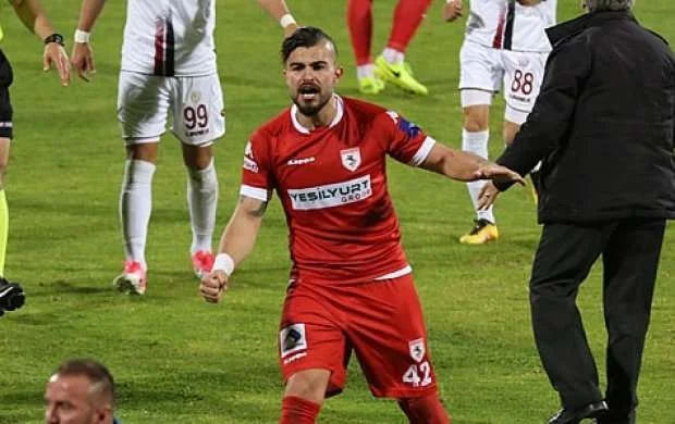 Millimizin sabiq üzvü pula görə Türkiyə klubundan ayrıldı 