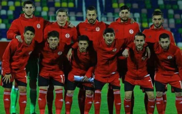 Gürcüstanın millimizlə oyun üçün heyəti 