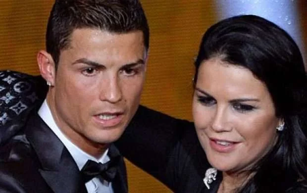 Bacısından Ronaldoya təsirli məktub: "Sən gözyaşları içində..." 