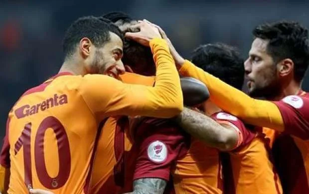 "Qalatasaray" 4 qolla qazandı - VİDEO 