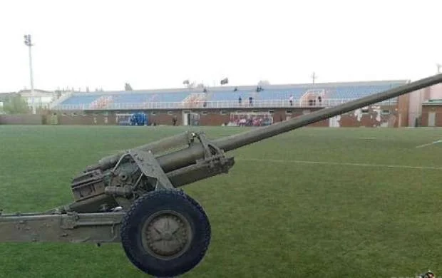 Klubda ordu görüb, orduda klub görməyənlər üçün  