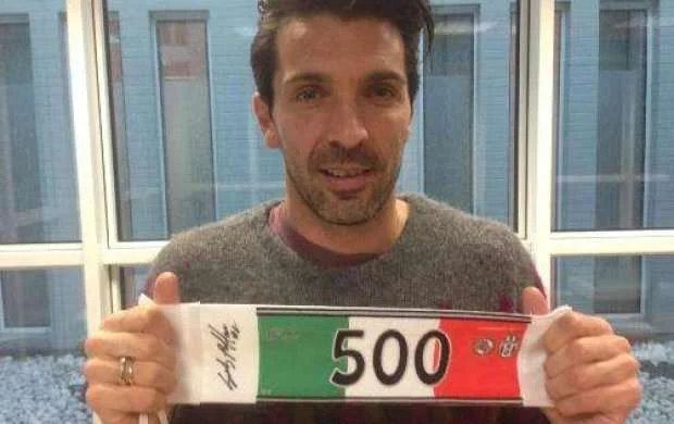 Buffon 500-ə çatdı 