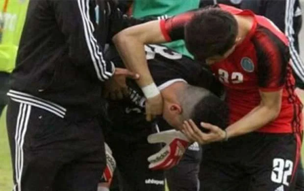 DƏHŞƏT! Oğlunun öldüyünü oyundan sonra açıqladı 