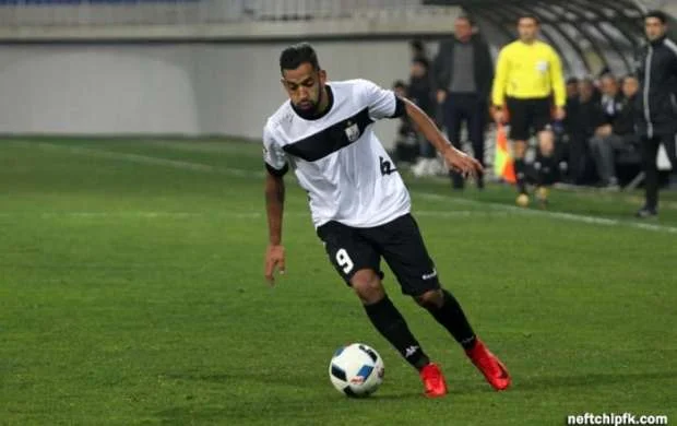 Kamil Məmmədovun "Neftçi"yə sırıdığı forvard getdi - SƏBƏB 