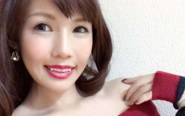 İdmanı atıb porno filmlərə çəkilən idmançı geri dönür - FOTOLAR 