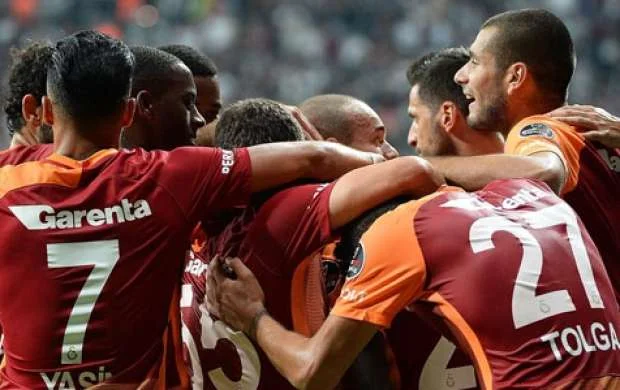 "Qalatasaray" finalın bir addımlığında - VİDEO 