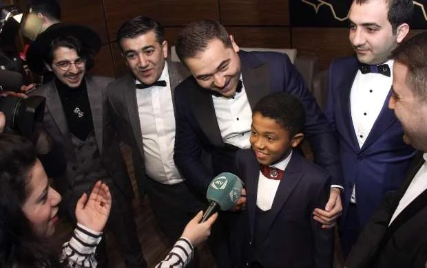 "Qarabağ"ın qaradərili futbolçusu hansı deputatımızın qohumudu? - FOTOLAR 
