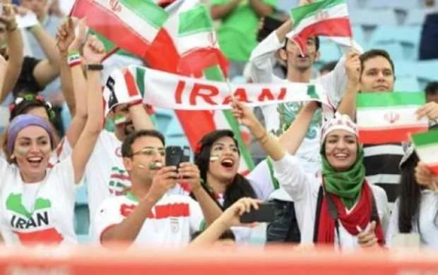 Prezidentin izlədiyi matçda 35 iranlı qadın həbs olundu 