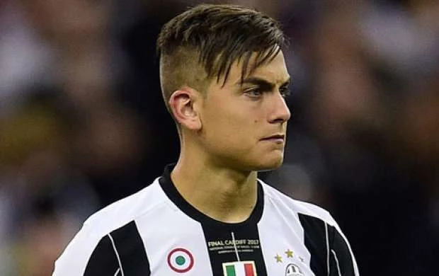 “Mançester Siti” 200 milyona futbolçu transfer edir 