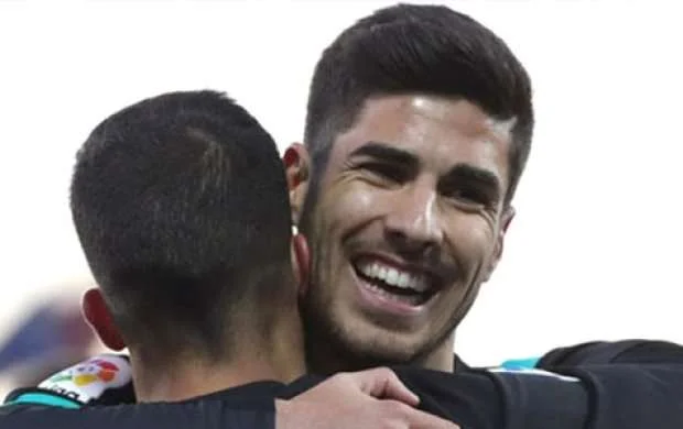 "Real"ın ulduzu 200 milyon avroya transfer olunur 