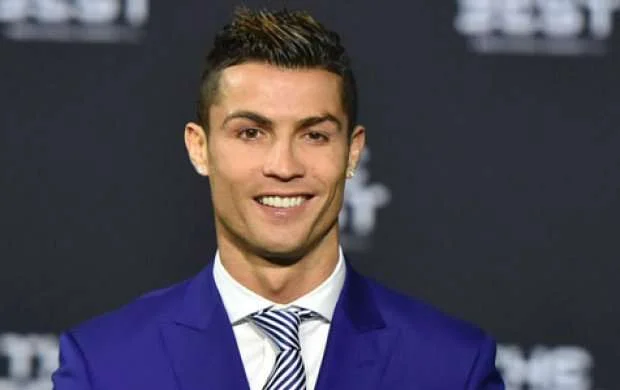 Ronaldo milyonlarını necə xərcləyir? 