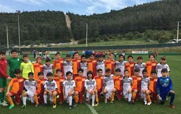 “Qəbələ” “Qalatasaray”la “Mançester Siti”yə uduzdu 