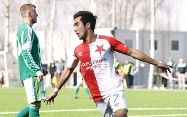 Azərbaycanlı futbolçu Çexiyada dubl etdi 
