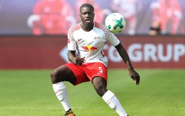 "Barselona" 19 yaşlı futbolçunu 100 milyona transfer edir 