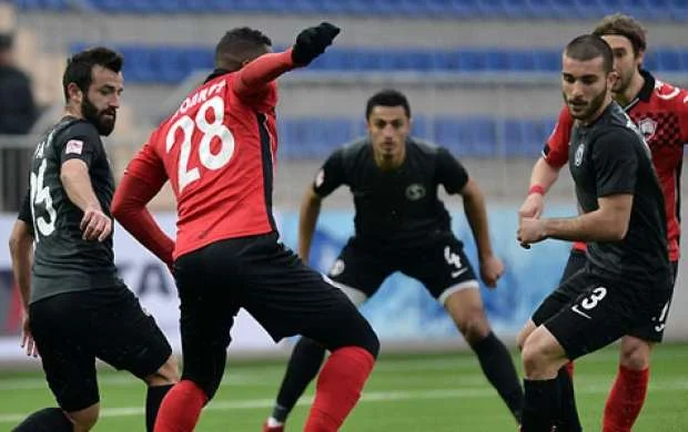 "Neftçi" və "Sumqayıt"dan qələbə, "Qəbələ" xal itirdi 