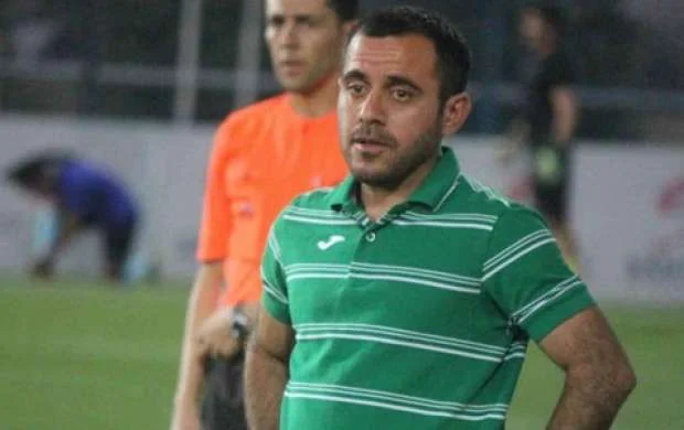 İstefaya səslədilər: "Ayxan, rədd ol, get!" 