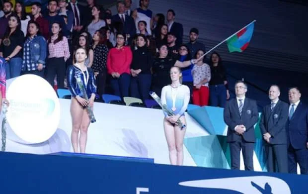 Avropa çempionatında bir qızıl, iki gümüş 