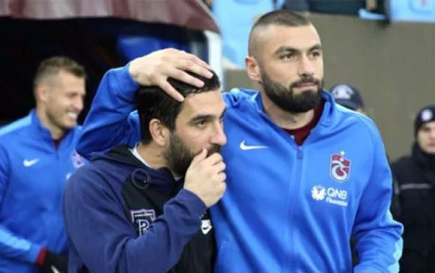 Türkiyədə Burak Yılmaz bombası 