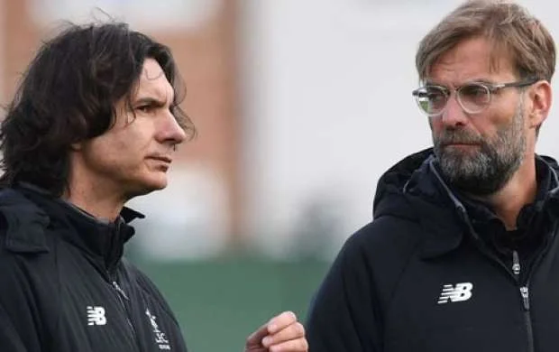 "Liverpul"da ara qarışdı, məşqçi istefa verdi 