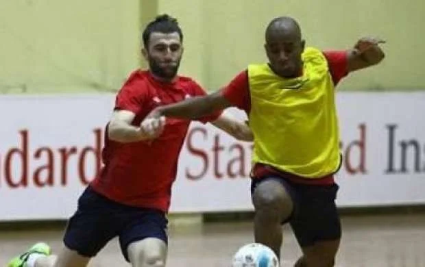 Hakimi söyən millimizin üzvünə 4 oyunluq cəza 