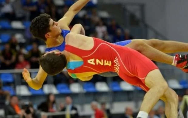 Güləşçilərimiz Avropa çempionatında 18 medal qazandı 