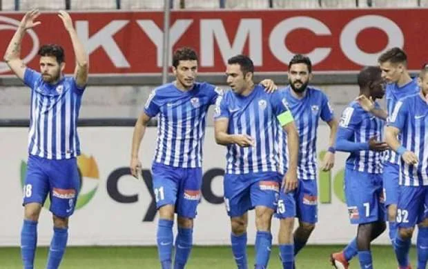 Araz Abdullayev "fərqləndi", komandası uddu 