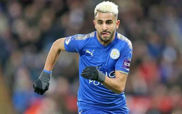 Mahrez arzusuna çatır 