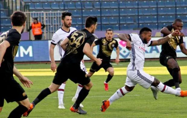 Super Liqanı tərk edəcək son klub da bəlli oldu 