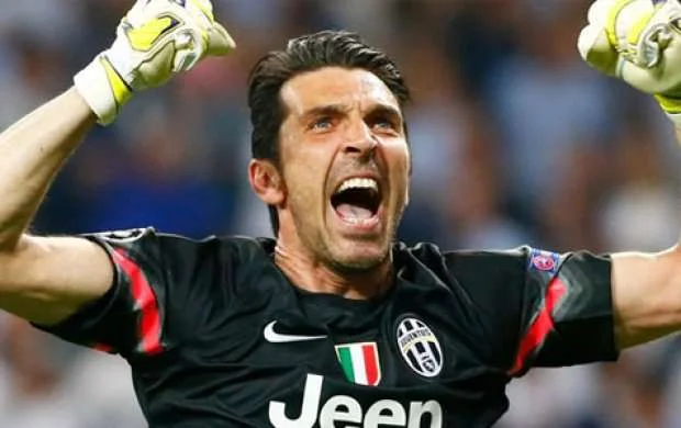 Buffon ingilis nəhənginə transfer olur 