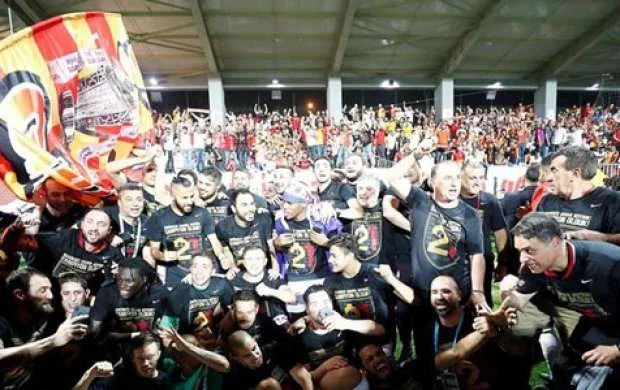 "Qalatasray"ın çempionluq oyunu - VİDEO 
