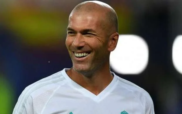 Zidan bu komandanın baş məşqçisi olacaq - ildə 50 milyon maaş 
