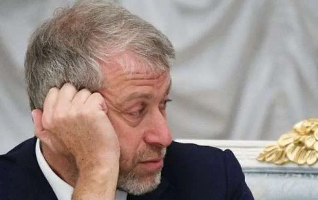 Roman Abramoviç "Çelsi"ni satır: 1.2 milyard qiymət qoydu 