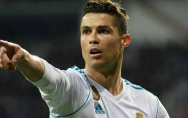 Ronaldo üçün təklif: 105 milyonluq futbolçu və 132 milyon avro 