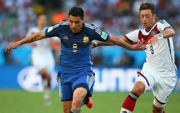 "DÇ-2018": Argentina millisində yeni futbolçu 