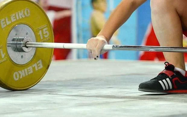 Azərbaycan ağır atletlərinə beynəlxalq yarışlarda iştirak icazəsi verildi 