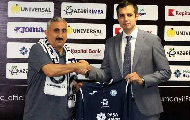 Nazim Süleymanov sabiq köməkçisini yanına apardı 