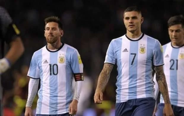 "DÇ-2018": Messi Argentinanı məys etdi, Xorvatiya qələbə qazandı 