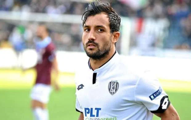 "Qarabağ" Tunis millisinin futbolçusu ilə danışıqlara başladı 