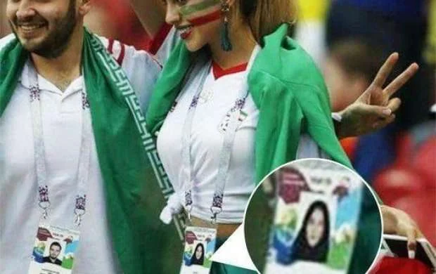 "DÇ-2018": İranlı xanım hicabını çıxartdı, göbəyini açdı - FOTO 
