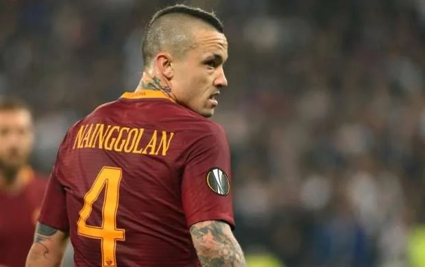 Naynqqolan "Roma"nı Milan klubuna dəyişdi 