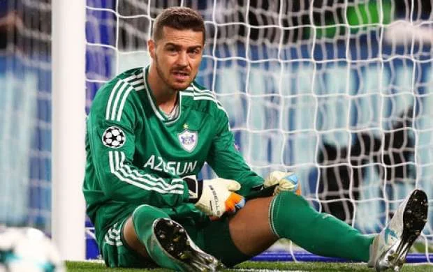 "Trabzonspor" "Qarabağ"dan ayrılan qapıçını transfer edir 