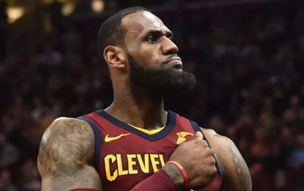 Basketbolda transfer bombası: 154 milyon dollar maaş alacaq 