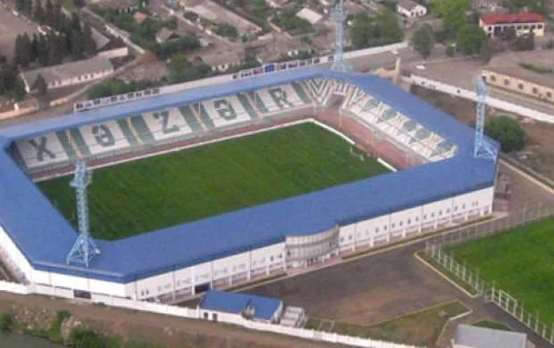 "Xəzər Lənkəran" stadionunun qazonu sıradan çıxdı 
